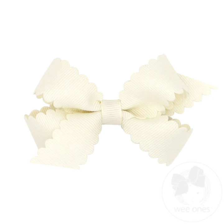 Mini Scallop Edge